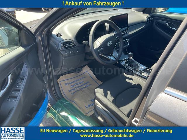 Hyundai i30 Kombi - 1.0 T-GDI DCT Family, Navi, ACC, Side, Winter, 17-Zoll, Klimaautomatik