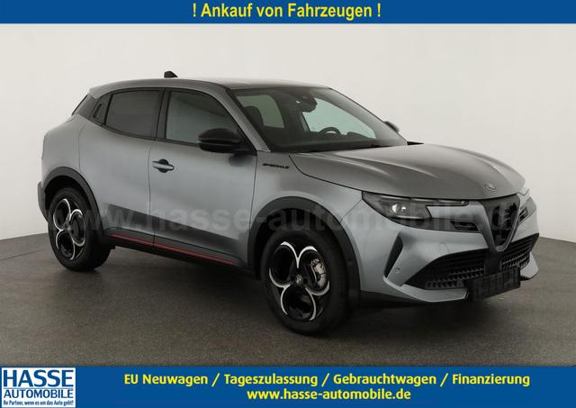 Alfa Romeo Junior - Ibrida 1.2 VGT 48V-Hybrid (100kW) Speciale Speciale, 18-Zoll, Kamera, el. Klappe, Sitzheizung
