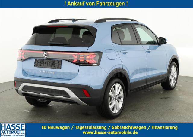 Volkswagen T-Cross - 1.0 TSI 85 kW Life Life, AHK, IQ.Light, Kamera, ACC, Side. Winter, 17-Zoll