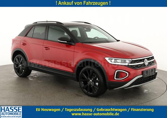 Volkswagen T-Roc - Style 1.5 TSI DSG Black Style, AHK, IQ.Light, 19-Zoll, easyOpen, Navi