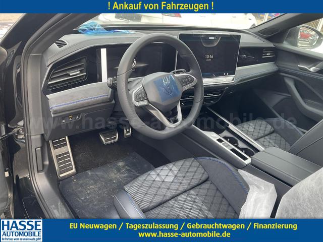 Volkswagen Passat Variant - 2.0 TDI 142 kW 4Motion R-Line DSG 4M Black, AHK, IQ.Light, HUD, 19-Zoll, AreaView, Navi, Side