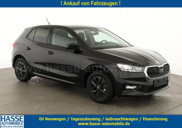 Skoda Fabia - Selection 1.0 TSI 130 Jahre, LED, Kamera, Winter, Sunset, 15-Zoll