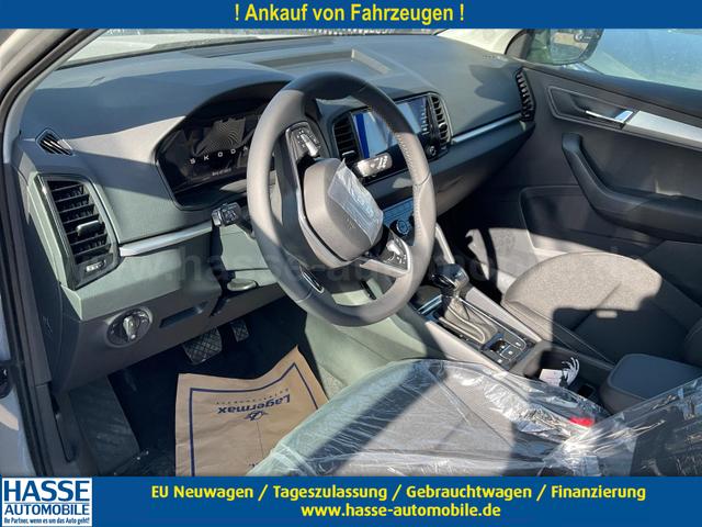 Skoda Karoq - Selection 1.5 TSI DSG Selection, AHK, LED, Kamera, Winter, el. Klappe, Ladeboden, 4 J.-Garantie