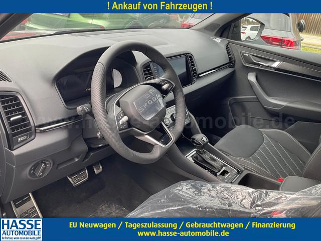 Skoda Karoq - Sportline 1.5 TSI DSG Sportline, Pano, AHK, Navi, Matrix, AreaView, Side, FS-beheizbar, Winter, 19-Zoll