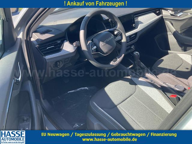 Skoda Kamiq - Selection 1.0 TSI Selection, AHK, LED, Kamera, Ladeboden, Winter