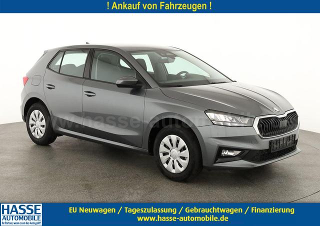 Skoda Fabia - Selection 1.0 TSI Selection, AHK, Tempomat, Ladeboden, Park, Winterpaket, SmartLink, 4-J Garantie
