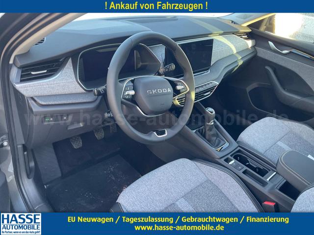 Skoda Octavia Combi - 1.5 TSI 110 kW Selection Selection, AHK, LED, Side, ACC, Kamera, 17-Zoll