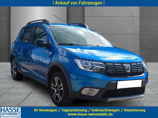 Dacia Sandero Stepway - Black & White AHK+GJR+RFK TCe 90