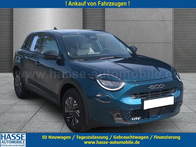 Fiat 600 - Pop SHZ Full-Hybrid 110 PS eDCT Automatik