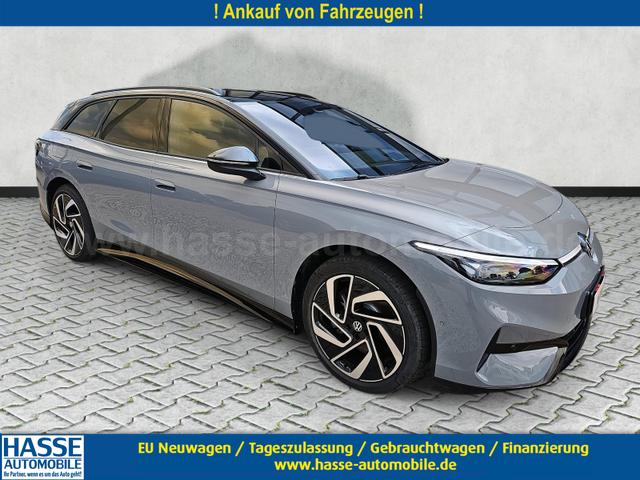 Volkswagen ID.7 Kombi - Pro 210 kW Tourer BlackStyle AHK IQdr Intpaket 20Z