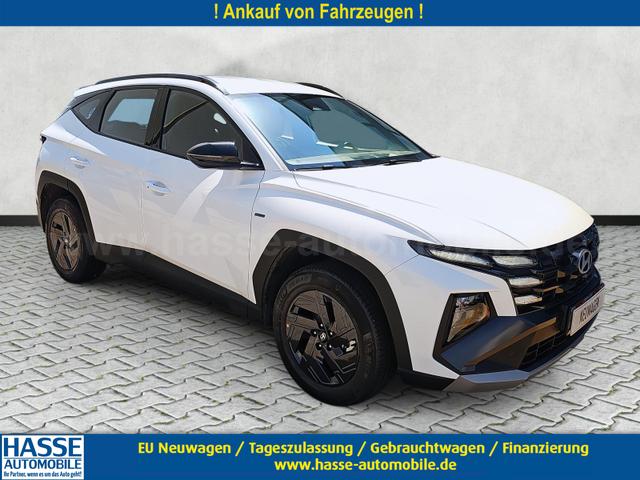 Hyundai TUCSON - 1.6 T-Gdi HEV Black Line Kamera Keyless