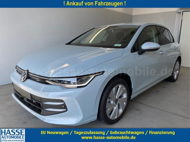 Volkswagen Golf - Facelift Life 150PS AHK+Navi+Kamera