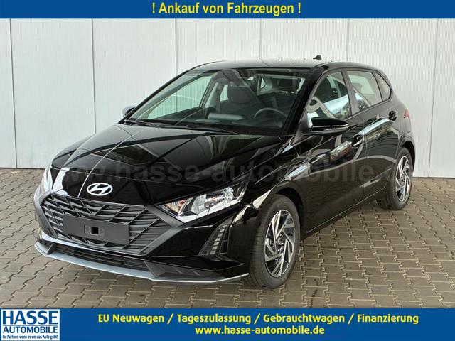 Hyundai i20 - 1.2 MPI 5MT Comfort / Navi Carplay Rückfahrkamera Tempomat Alu 16"