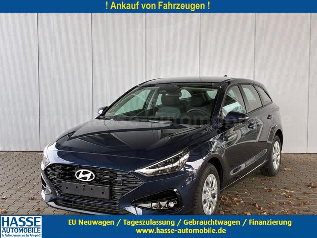 Hyundai i30 Kombi - Comfort 1.0 GDI 100PS 6MT Navi / PDC V&H. m. Kamera LED Nebel