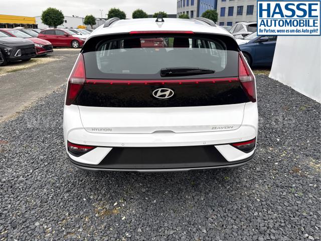 Hyundai / BAYON / Wei&szlig; / / / NAVI RFK PDC TEMPOMAT 