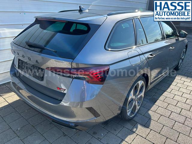 Skoda Octavia Combi RS Kombi 2.0 TSI DSG 265 PS AHK*Panorama*DCC*19"*Android Auto*Navi*SHZ*360&deg;*E-Heck 