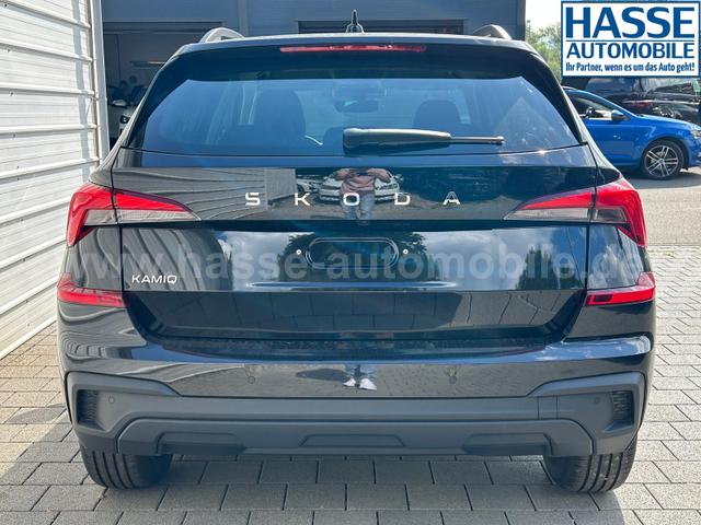 Skoda Kamiq Extra 1.5 TSI DSG AHK*Android Auto*BlackPak*Keyless*SHZ*Kamera*5J Garantie*Klimaauto 