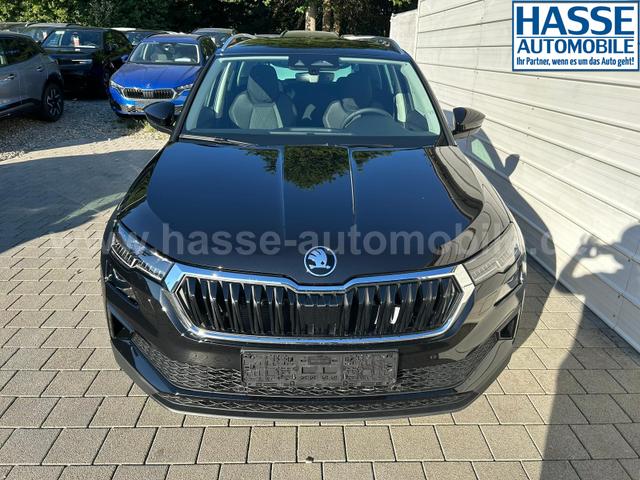 Skoda Karoq Extra Plus 1.5 TSI DSG AHK*Android Auto*Matrix*E-Heck*SHZ*ACC*Keyless*Kamera*17" LM* 2Z Klimaauto*SUNSET 