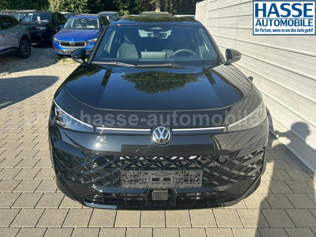 Volkswagen T-Roc R-Line 1.5 eTSI DSG Neues Modell*AHK*BlackStyle*Matrix*19"*Android Auto*EasyOpen*SHZ*Kamera*ParkAsstPro*ACC*Keyless 