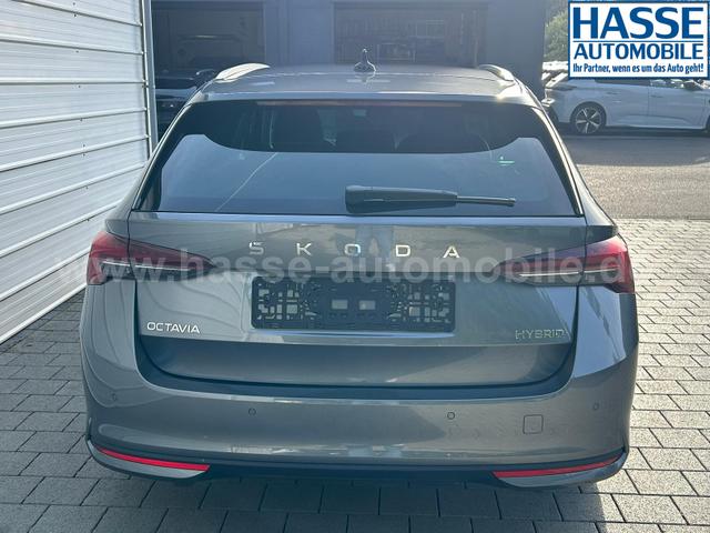 Skoda Octavia Combi Selection Kombi 1.5 TSI DSG AHK*Android Auto*ACC*SHZ*E-Heck*Keyless*Kamera*2Z Klimaauto 