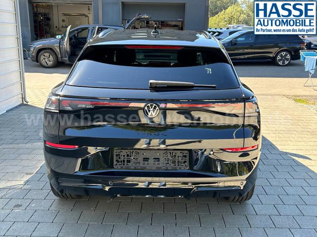 Volkswagen T-Roc R-Line 1.5 eTSI DSG Neues Modell*AHK*BlackStyle*Matrix*19"*Android Auto*EasyOpen*SHZ*Kamera*ParkAsstPro*ACC*Keyless 
