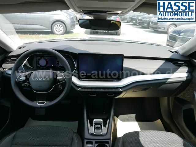 Skoda Octavia Combi Selection 2.0 TDI DSG Selection*PDC*LED*SHZ*NAVI*VIRTUALCOCKPIT*CARPLAY*KEYLESS-GO* 