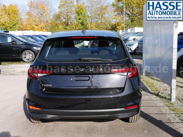 Skoda Fabia Selection 1.0 TSI DSG*NAVI-&Uuml;BER-SMARTLINK*LED*PDC-HI*SHZ*DAB*KLIMA 