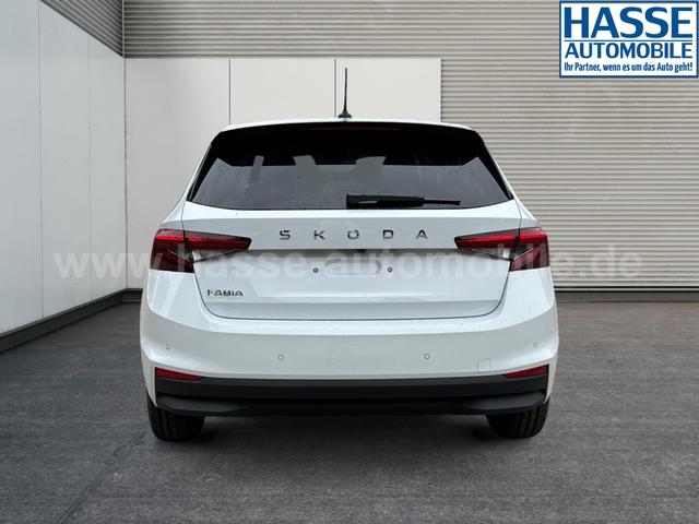 Skoda / Fabia / / / / ACC+SHZ+KAMERA+PDC+LED