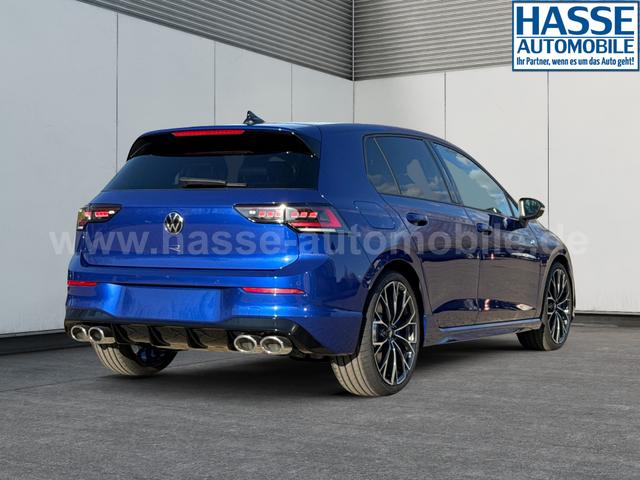 Volkswagen / Golf / / / / 4x4+PANO+MATRIX+HUD+HARMAN+NAVI+360 KAMERA+19 LM