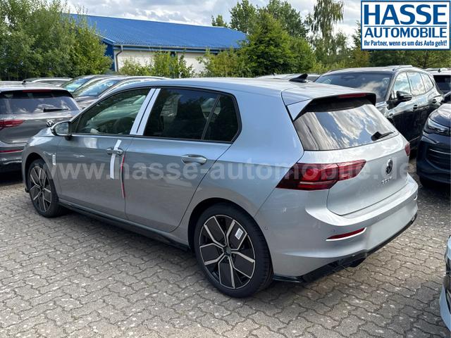 Volkswagen / Golf / Silber / / / LED-PLUS+ACC+SHZ+KEYLESS+KAMERA+18 ALU, Beispielbilder, ggf. teilweise mit Sonderausstattung