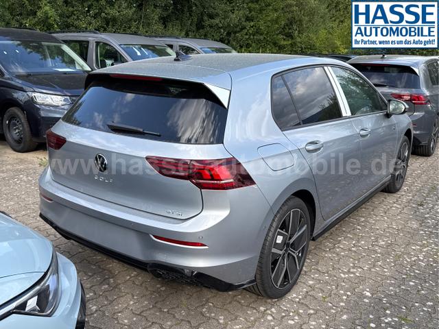 Volkswagen / Golf / Silber / / / LED-PLUS+ACC+SHZ+KEYLESS+KAMERA+18 ALU, Beispielbilder, ggf. teilweise mit Sonderausstattung