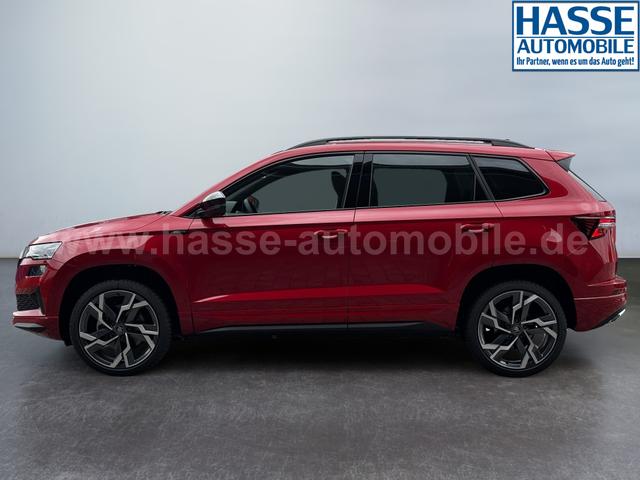 Neue Skoda Karoq Sportline top Austastung 