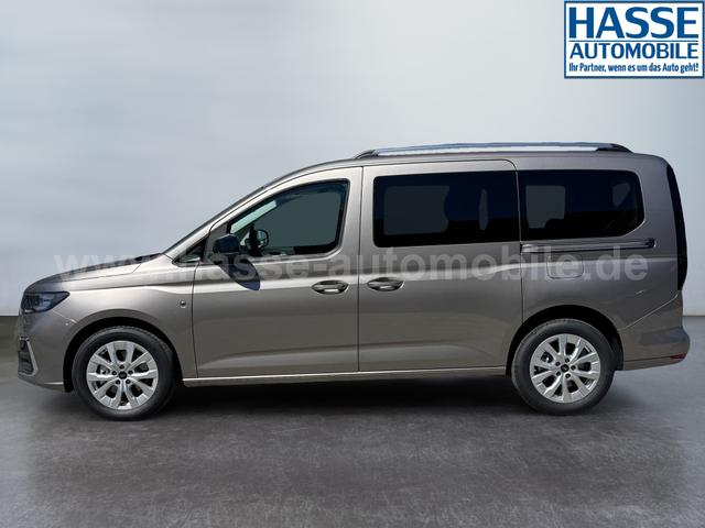 Ford Grand Tourneo Titanium