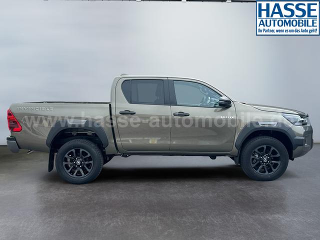 Reimport Toyota Hilux INVINCIBLE Double Cab 2.8 D-4D 4x4 kaufen