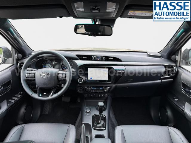 Reimport Toyota Hilux INVINCIBLE Double Cab 2.8 D-4D 4x4 kaufen