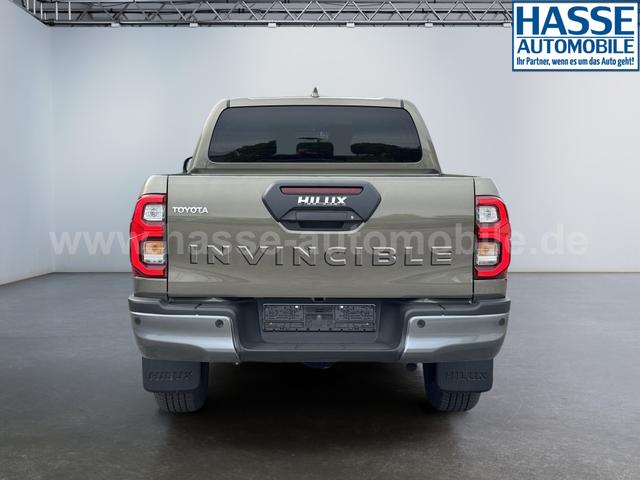 Reimport Toyota Hilux INVINCIBLE Double Cab 2.8 D-4D 4x4 kaufen