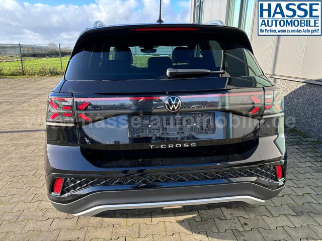 Volkswagen T-Cross LIFE 1.0 TSI 115PS DSG/AUTOMATIK, Wireless App-Connect, Side Assist, ACC/Tempomat, 16" Alu, Parksensoren vo/hi, LED-Scheinwerfer, Radio Composition 8", Klima, M-Lederlenkrad, Digitales Cockpit, Dachreling 