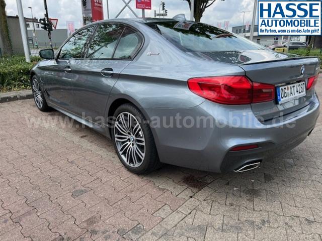 BMW 5er M Sport 530e Steptronic LED Nav LM19Z ParkAs PDC 