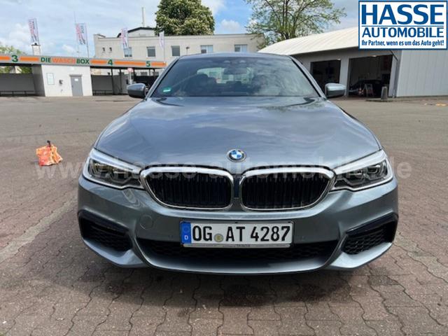 BMW 5er M Sport 530e Steptronic LED Nav LM19Z ParkAs PDC 