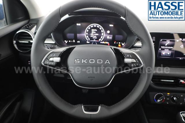 Skoda Fabia Selection 1.0 TSI Selection, AHK, Tempomat, Ladeboden, Park, Winterpaket, SmartLink, 4-J Garantie 