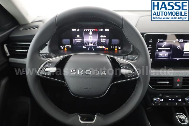 Skoda Kamiq Selection 1.5 TSI Selection, AHK, Kamera, Winter, 4-J Garantie 