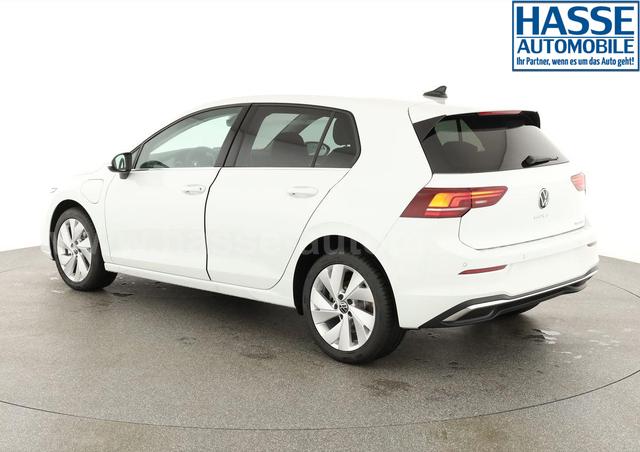 Volkswagen Golf 1.5 TSI eHybrid 150 kW Edition 50 VIII Style, Navi, Kamera, Side, LED-Plus 