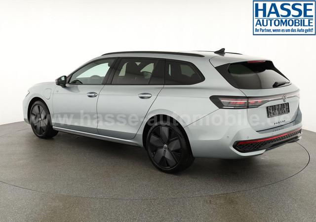 Volkswagen Passat Variant 1.5 TSI eHybrid 200 kW R-Line Black, Pano, AHK, AreaView, 19-Zoll 