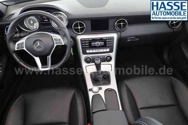 Mercedes-Benz SLK-Klasse SLK 200 BlueEfficiency (172.448) Roadster, Leder, Navi, Xenon, 1. Hand, Winter 