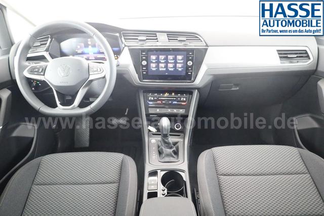 Volkswagen Touran Comfortline BMT/Start-Stopp 1.5 TSI DSG Comfortline, AHK, Navi, Side, Parklenk, Kamera, Winterpaket 