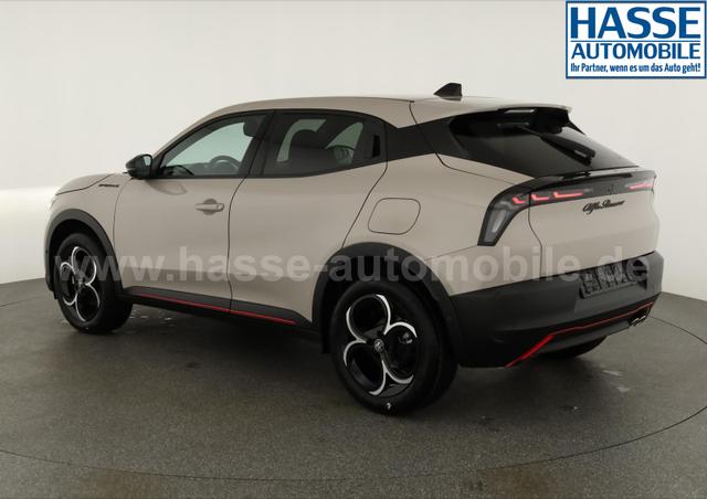 Alfa Romeo Junior Ibrida 1.2 VGT 48V-Hybrid (100kW) Speciale Speciale, 18-Zoll, Kamera, el. Klappe, Sitzheizung 