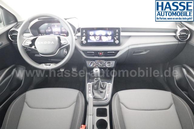 Skoda Fabia Selection 1.0 TSI Selection, Park, Winterpaket, SmartLink, 4-J Garantie 