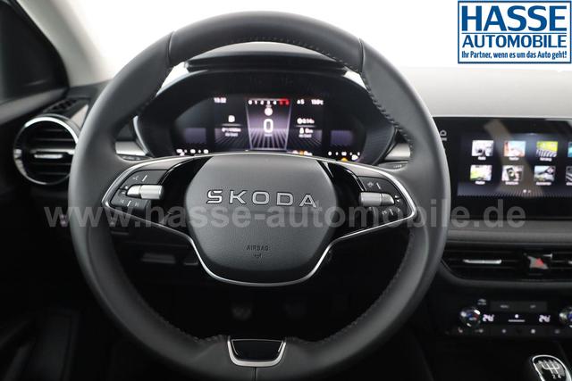 Skoda Fabia Selection 1.0 TSI 130 Jahre, LED, Kamera, Winter, 15-Zoll, 5-J. Garantie 