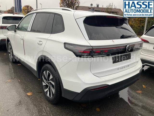Volkswagen Tiguan 1.5 eTSI 110 kW Life DSG Life, Navi, AHK, easyOpen, LED-Plus, Kamera 