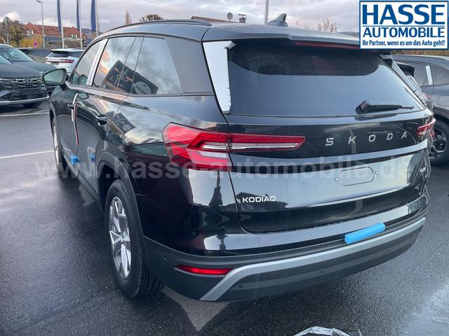 Skoda Kodiaq 2.0 TDI 142kW 4x4 Selection DSG Selection, 7-Sitzer, AHK, Navi, Side, el. Klappe, AreaView, ParkAssist 